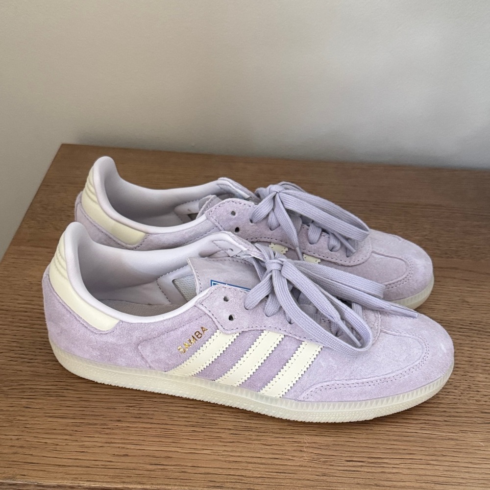 Adidas Women's Light Purple Sambas